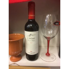 2022 I DOMI Chianti Rfina DOCG halve flasker I Veroni FORUD270