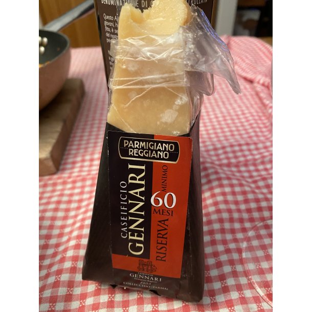 Parmigiano Reggiano DOP Gennari Riserva 60 mneders lagring 300 gr.