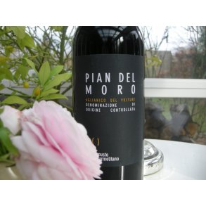 2016 Aglianico del Vulture 